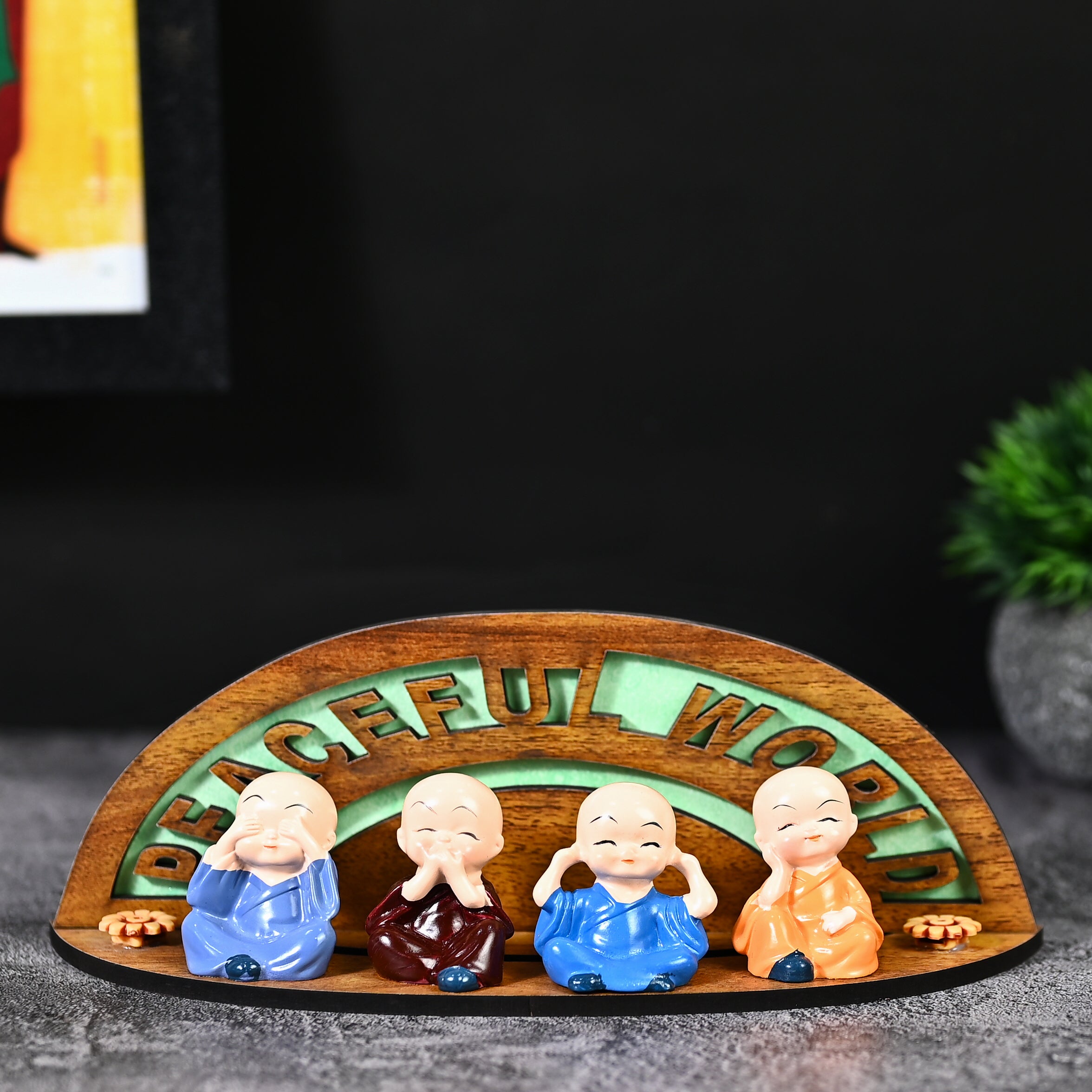 HindCraft Peaceful World Four Monk Showpiece for Home, Office & Table Décor