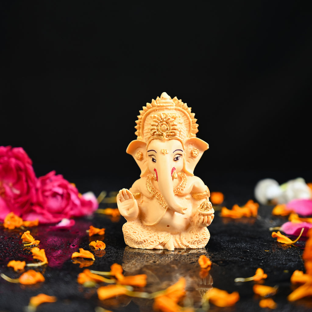 HindCraft Lord Ganesha Idol for Car Dashboard, Home Temple, Office Desk & Spiritual Décor