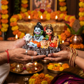 HindCraft Shiv Parivar Idol | Lord Shiva Family Resin Showpiece with Parvati, Ganesha, Kartikeya & Nandi for Home Temple, Office Desk & Car Dashboard