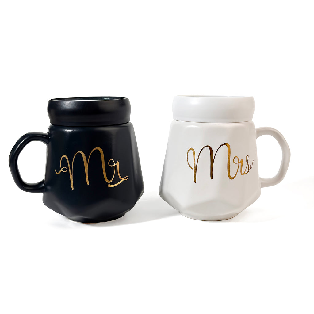 HindCraft Mr & Mrs Ceramic Mug Set with Lids – Black & White