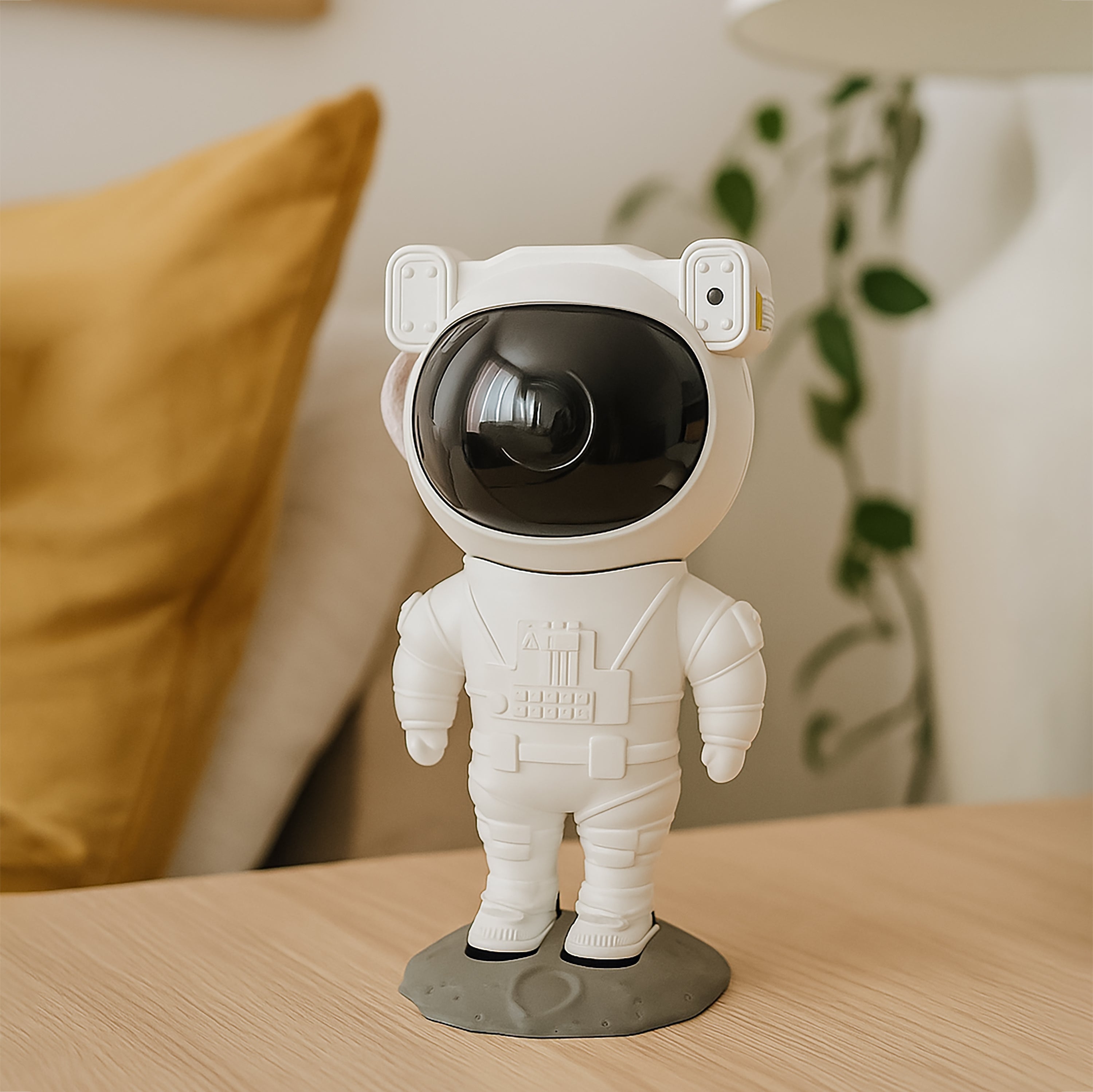 HindCraft Astronaut Galaxy Projector Night Lamp for Kids’ Bedroom Décor